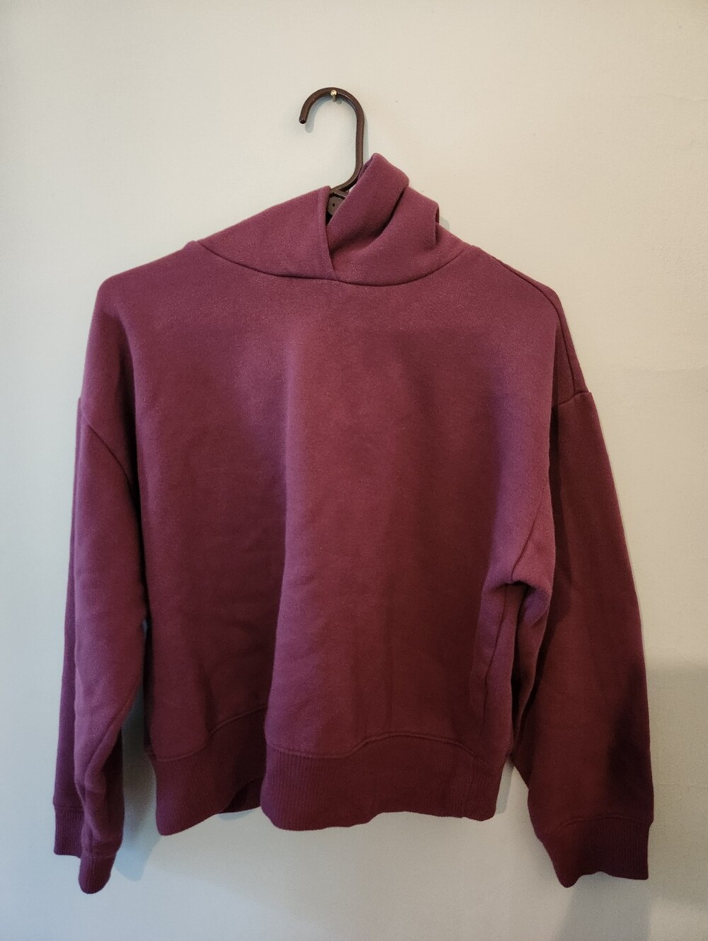 A New Day Women's MEDIUM Cozy Cropped Hoodie - Plum